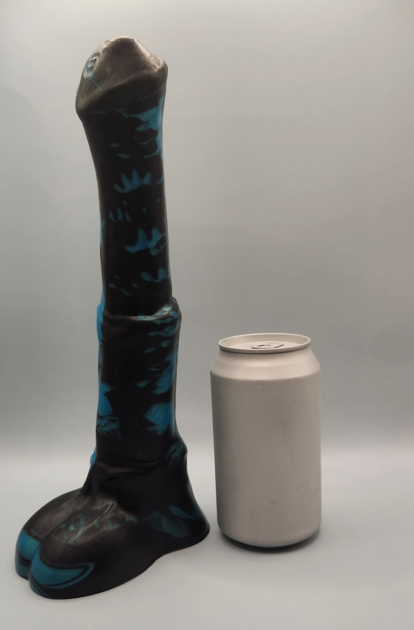 Medium Black/Blue Horse